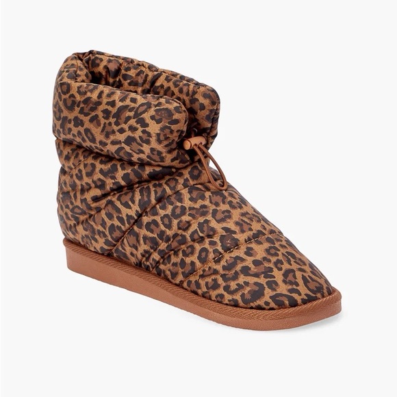 JustFab Juno Fuzzie Drawstring Bootie Leopard-NWT - Picture 3 of 6